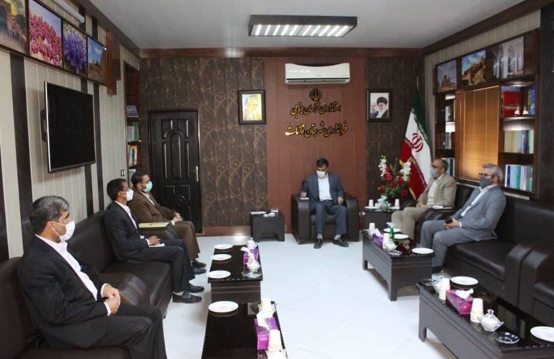 پیگیری مشکلات جامعه کارگری در دیدار مدیر کل تعاون، کار و رفاه اجتماعی خراسان جنوبی با فرماندار شهرستان قاینات