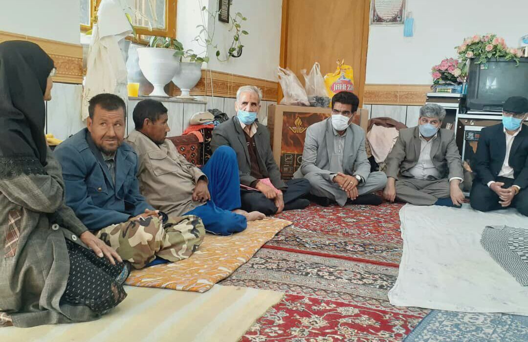 از رنجی که می بریم