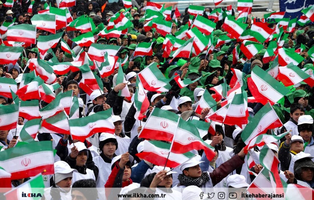 همه آمدند