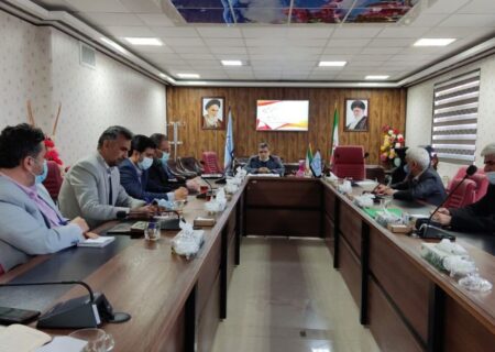 بهداشت و درمان قاینات برخوردار نیست