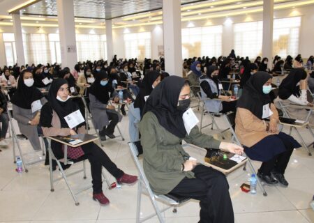 رقابت هزار و ۵۶۷ داوطلب در نوبت اول آزمون سراسری ۱۴۰۲ در شهرستان قاینات