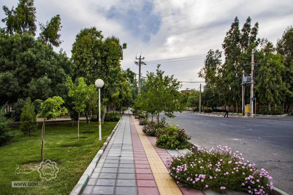 فضای سبز شهر قاین کوچک می شود 