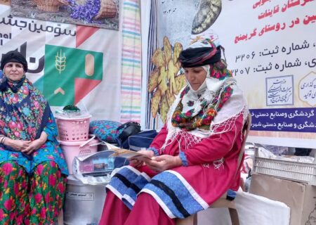 حضور هنرمندان قاینات در سومین جشنواره ملی نان