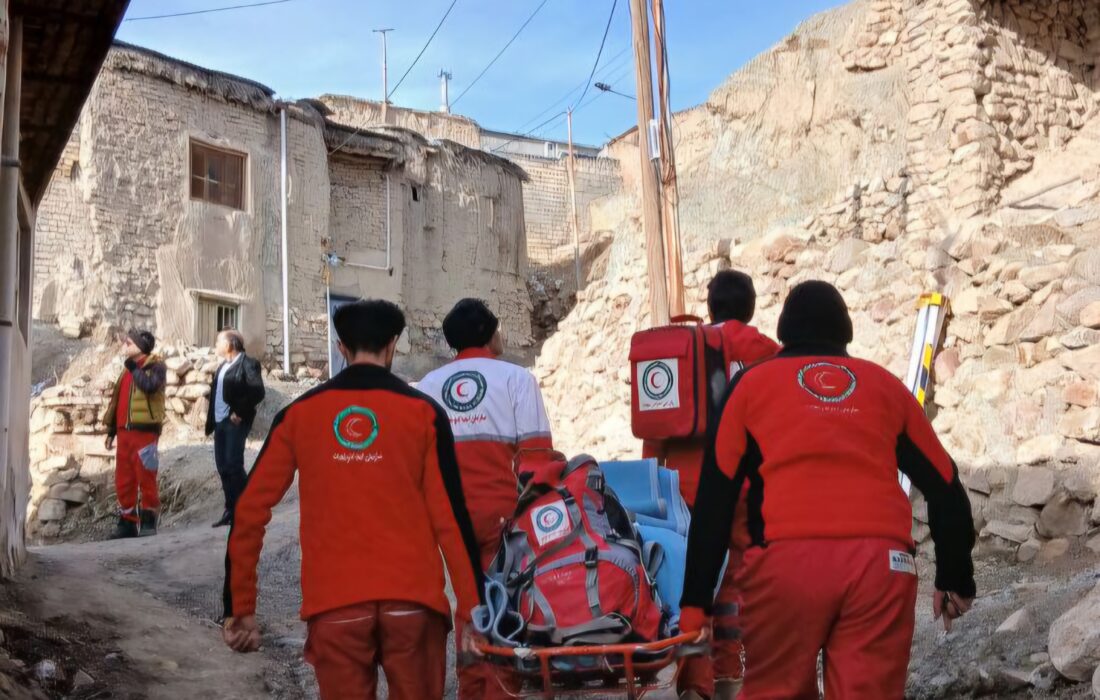 تمرین ترکیبی امداد و نجات نجاتگران جمعیت هلال احمر قاینات