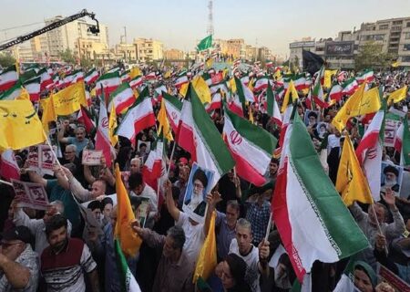 فرهنگ و هنر پای کار مردم