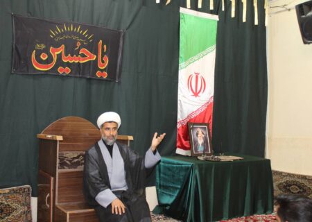 مراسم یادبود رهبر شهید در دانشگاه بزرگمهر قائنات برگزار شد